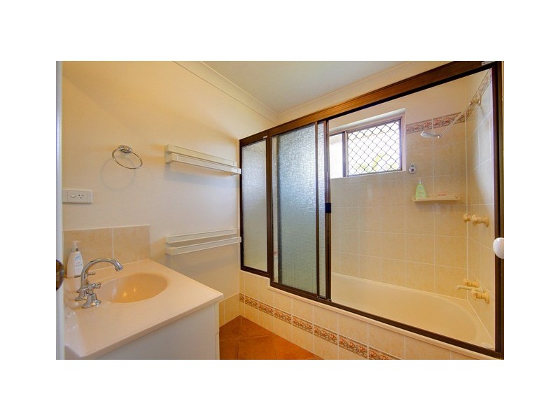 10 Waterman Close, Kirwan QLD 4817
