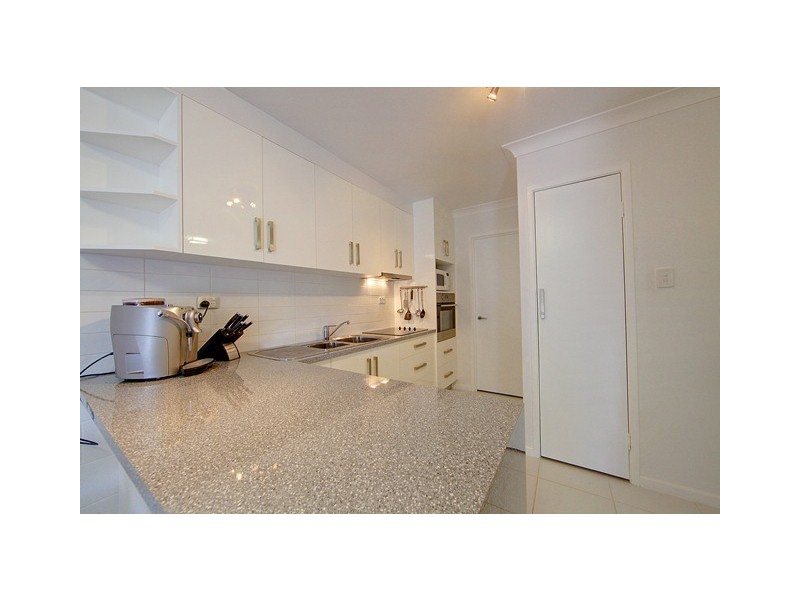 4/49 Camp Street, Mundingburra QLD 4812