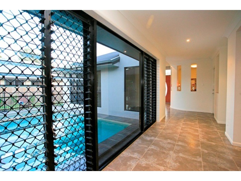 20 Fitzallan Street, Bushland Beach QLD 4818