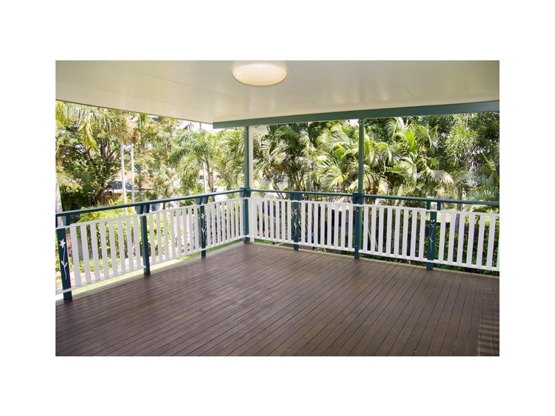 17 Etheridge Street, Mount Louisa QLD 4814