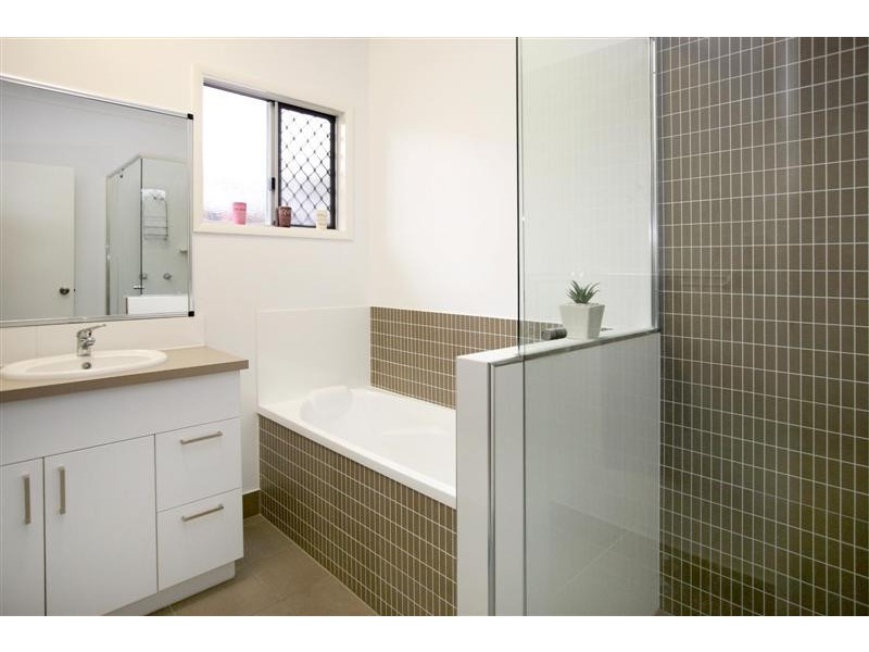 5 LILYDALE POCKET, Idalia QLD 4811