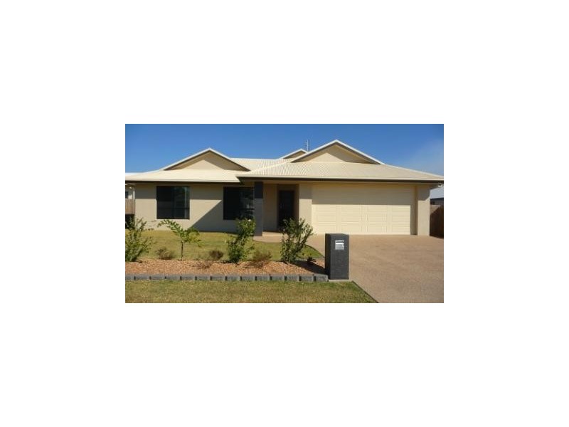 8 Browning Street, Mount Louisa QLD 4814