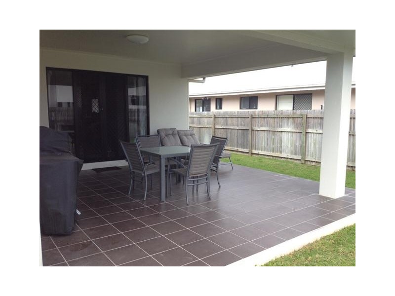 1 Kroymans Drive, Mount Louisa QLD 4814