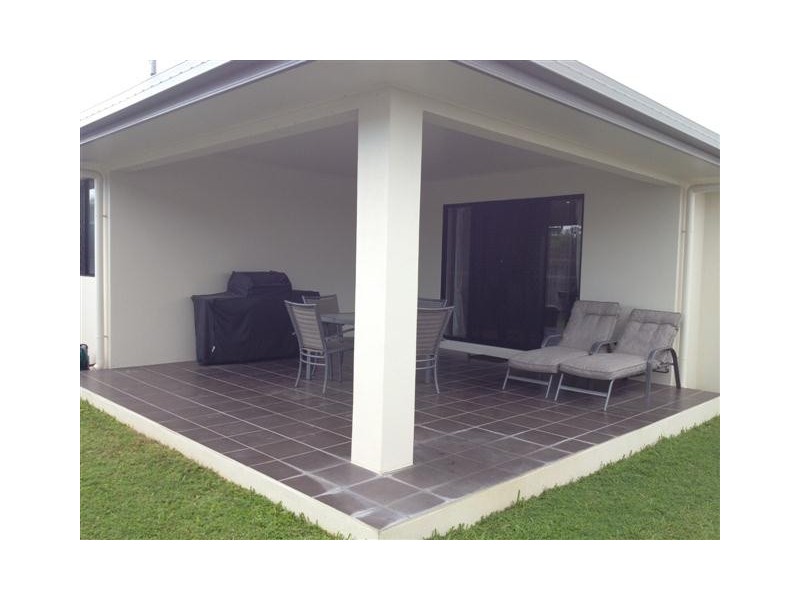 1 Kroymans Drive, Mount Louisa QLD 4814