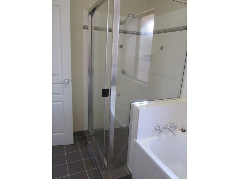 8 Fantail Court, Douglas QLD 4814