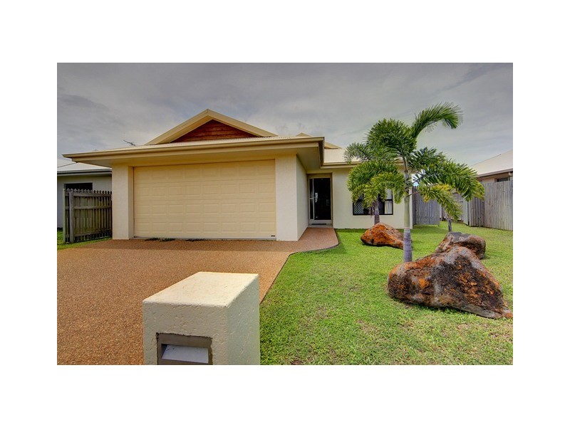 12 Eungella Court, Bushland Beach QLD 4818