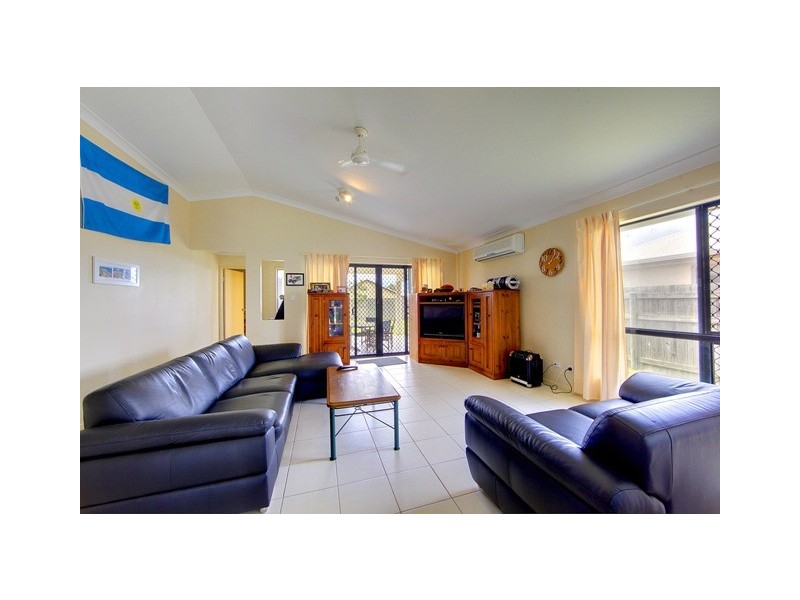 12 Eungella Court, Bushland Beach QLD 4818