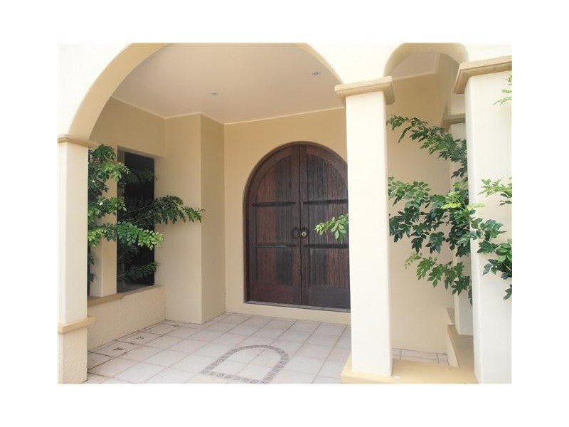 1 Elderslie Street, Annandale QLD 4814