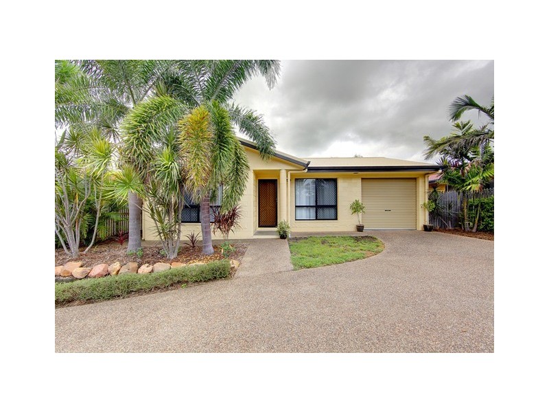 13 Saxby Crescent, Mount Louisa QLD 4814