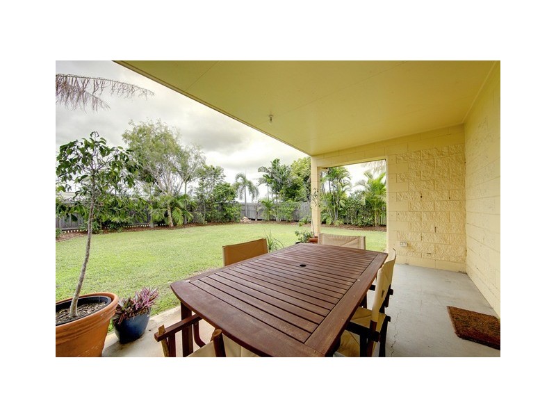 13 Saxby Crescent, Mount Louisa QLD 4814