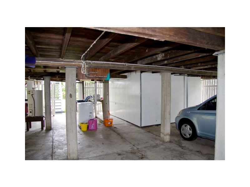 70 Norris Street, Hermit Park QLD 4812