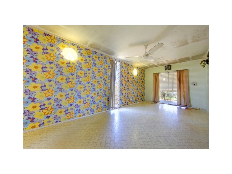 17 Mabin Street, Mundingburra QLD 4812