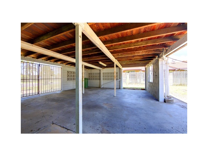 17 Mabin Street, Mundingburra QLD 4812