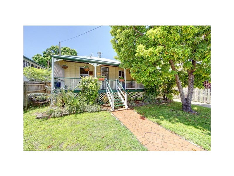 11 Garrick Street, West End QLD 4810