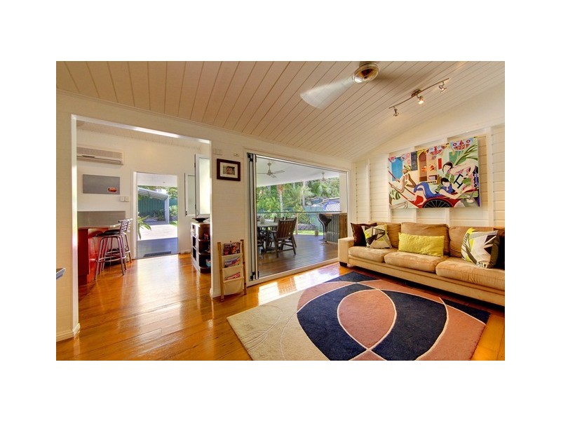 11 Garrick Street, West End QLD 4810