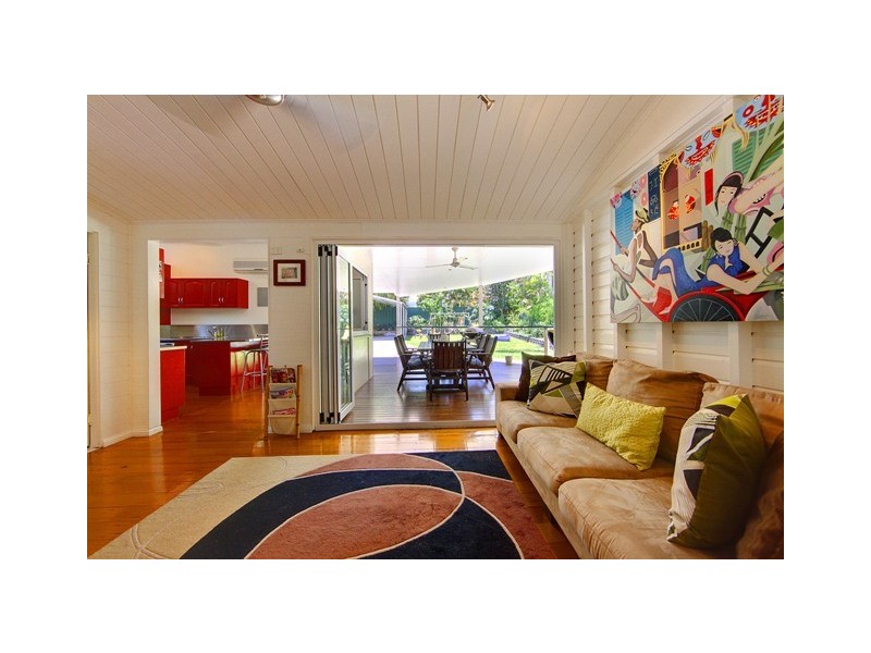 11 Garrick Street, West End QLD 4810