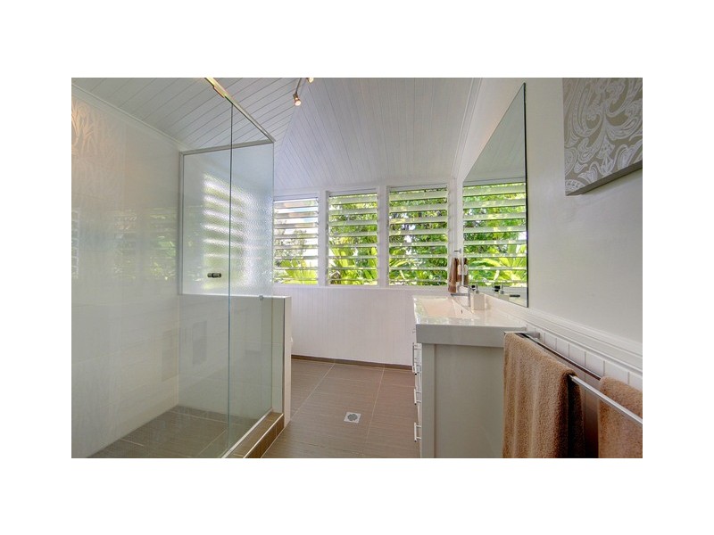 11 Garrick Street, West End QLD 4810