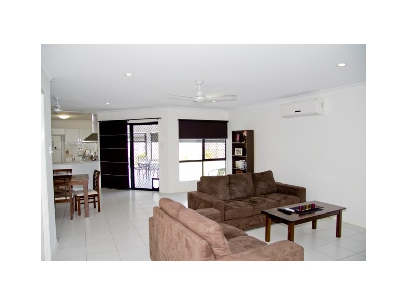 46 Hasty Street, Mount Louisa QLD 4814