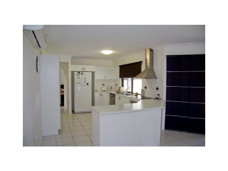 46 Hasty Street, Mount Louisa QLD 4814