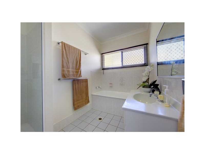 15 Arawa Street, Kelso QLD 4815