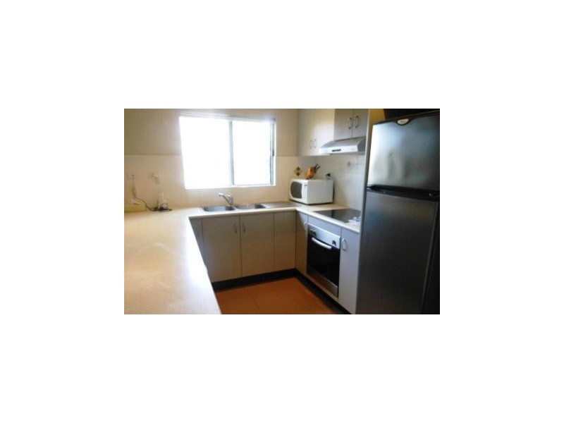 1/13 McKinley, North Ward QLD 4810