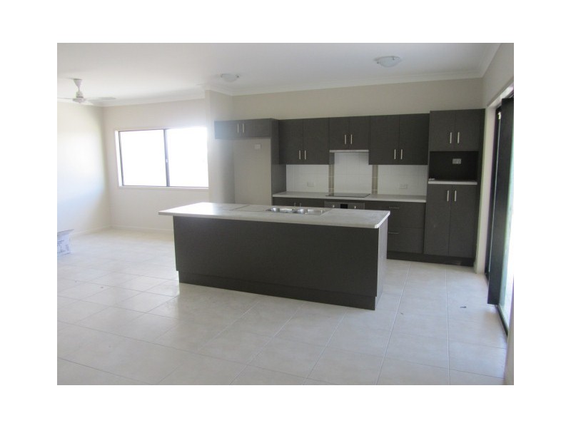 23 CHERWELL AVENUE, Bohle Plains QLD 4817