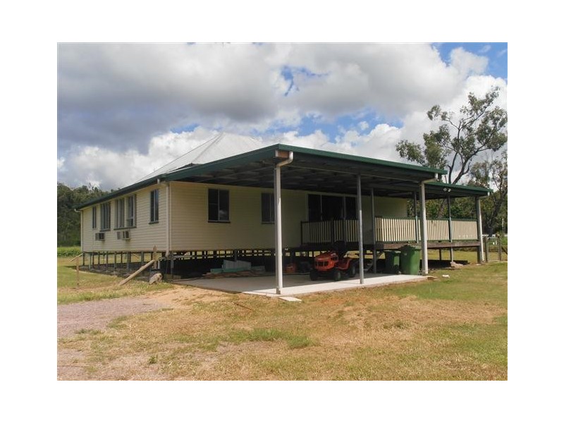 12A Brady Road, Oak Valley QLD 4811