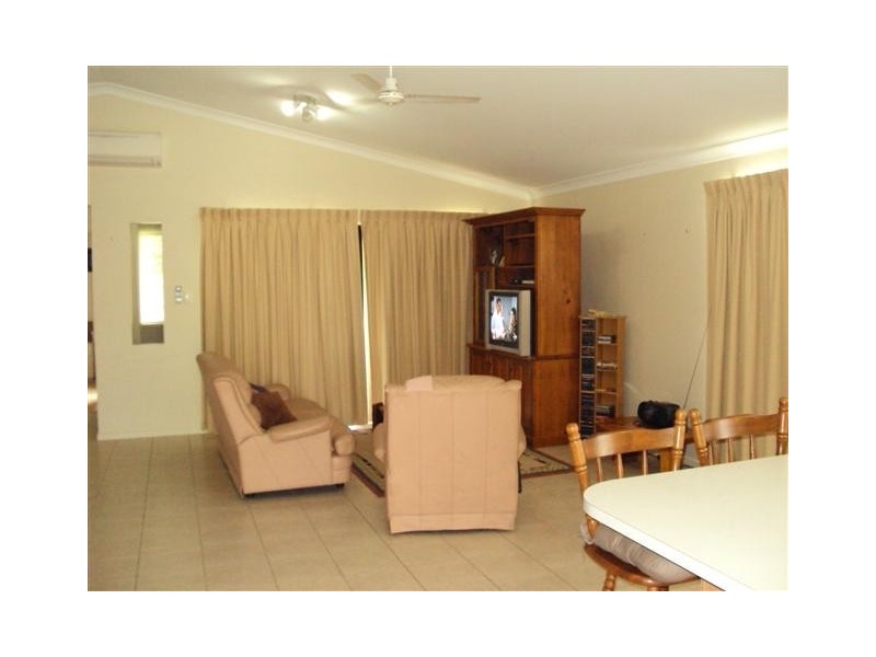 12 Gilby Court, Kirwan QLD 4817