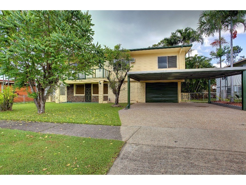 13 Newton Street, Wulguru QLD 4811