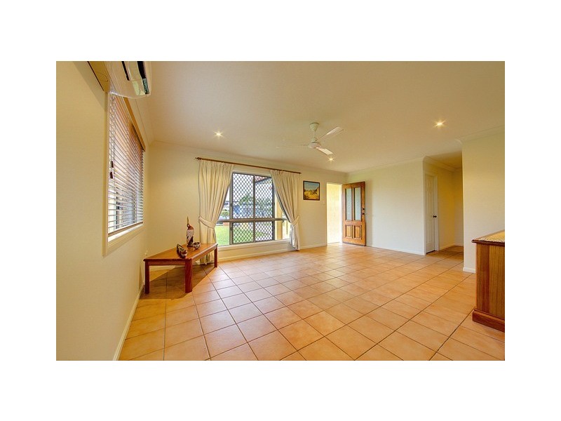 86 Eleventh Avenue, Railway Estate QLD 4810