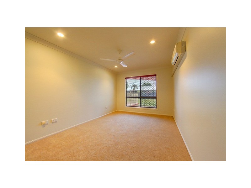 86 Eleventh Avenue, Railway Estate QLD 4810