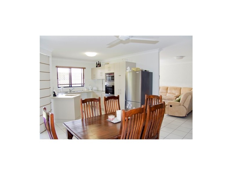 11 Thornbill Close, Kelso QLD 4815