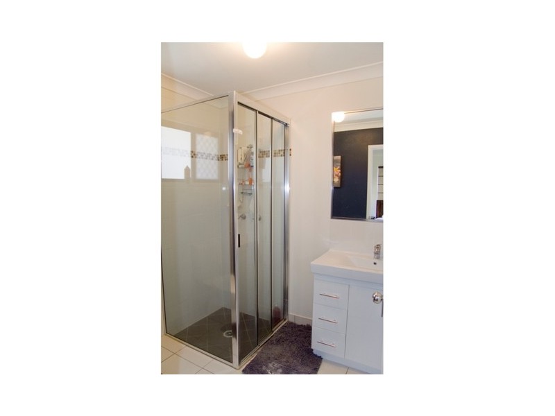 11 Thornbill Close, Kelso QLD 4815