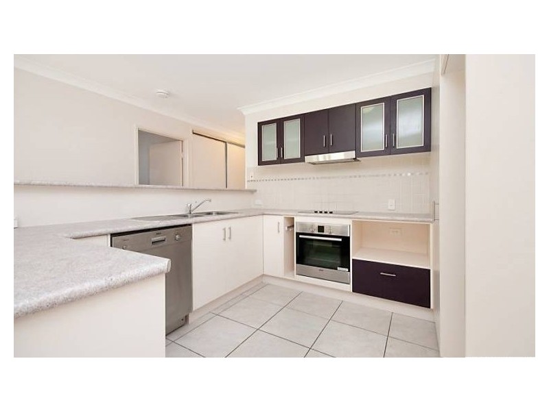 12 Bloomfield Place, ‘Riverside Gardens’, Douglas QLD 4814