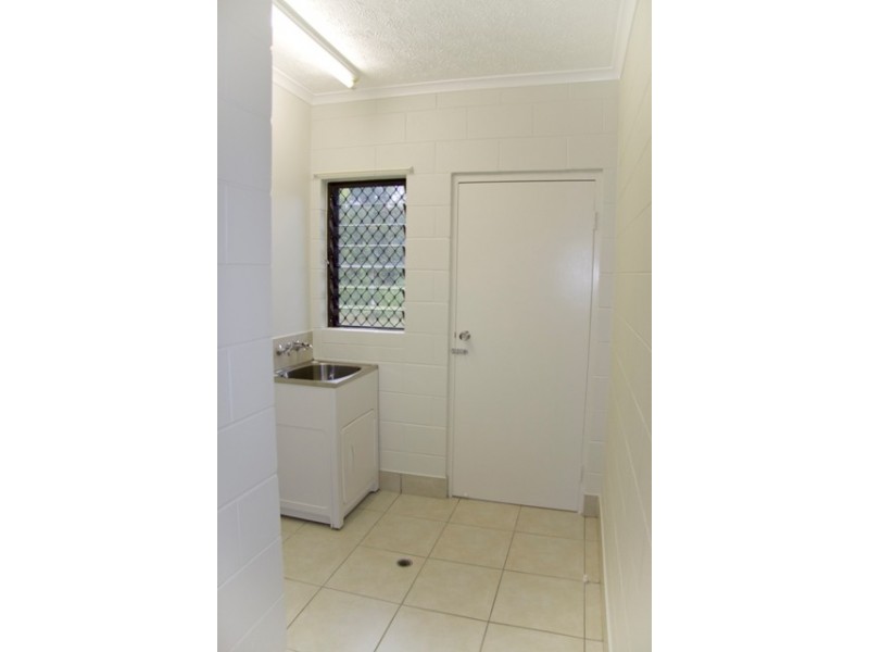 60 Illuta Street, Rasmussen QLD 4815