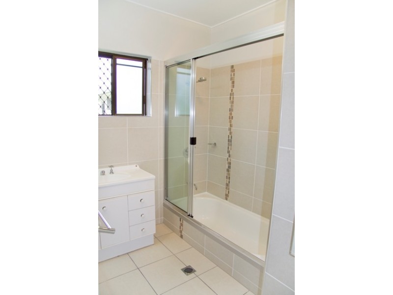 60 Illuta Street, Rasmussen QLD 4815