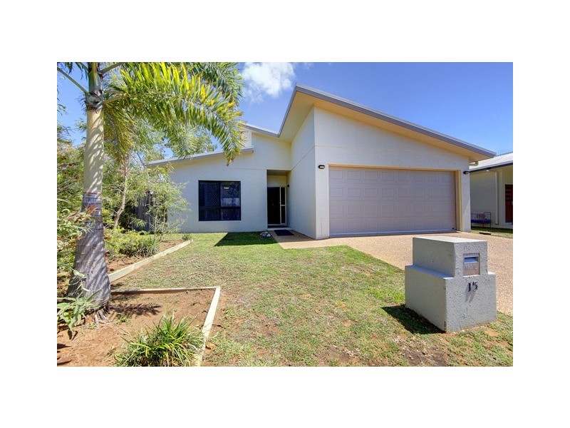 15 Eungella Court, Bushland Beach QLD 4818