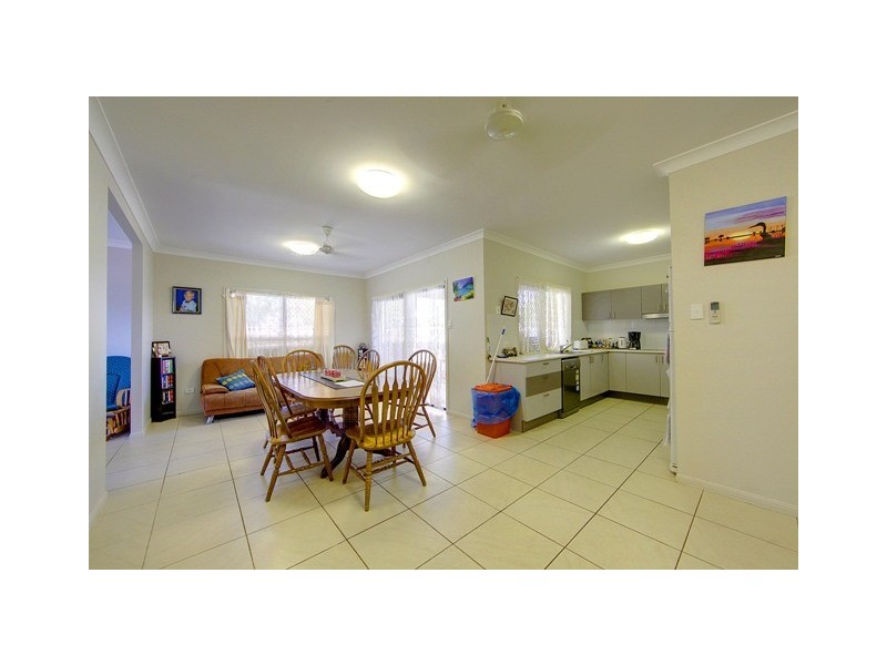 15 Eungella Court, Bushland Beach QLD 4818
