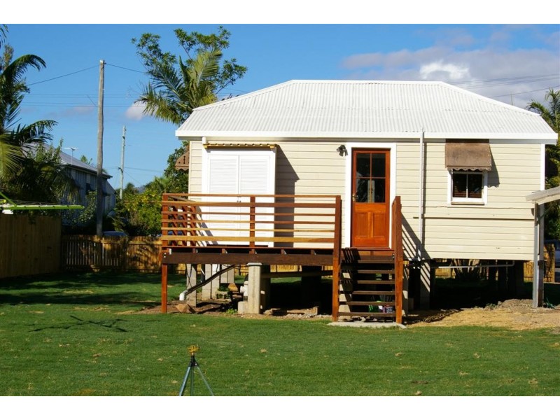 29 Philp Street, Hermit Park QLD 4812