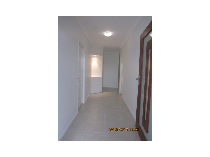 14 Barratonia Way, Mount Low QLD 4818