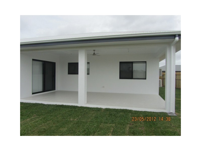 14 Barratonia Way, Mount Low QLD 4818