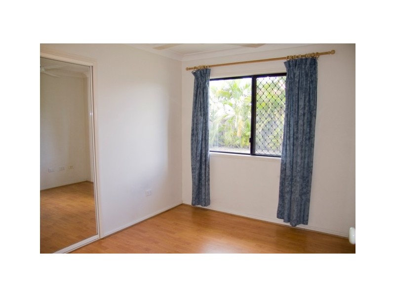 7 Black Braes Court, Mount Louisa QLD 4814