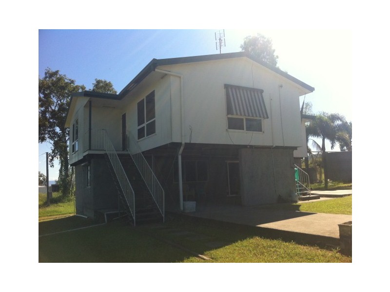 B Valley Road, Oak Valley QLD 4811