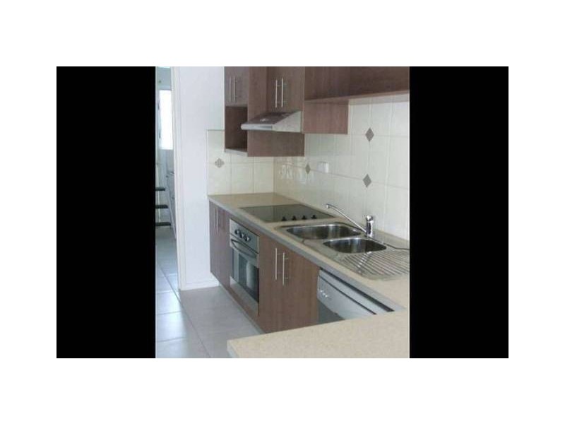 3/12 Sooning Street, Hermit Park QLD 4812