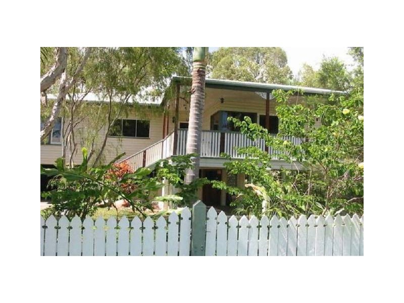 50 Hughes Street, Hermit Park QLD 4812