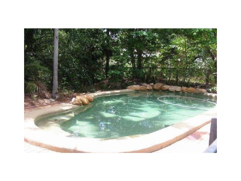 50 Hughes Street, Hermit Park QLD 4812