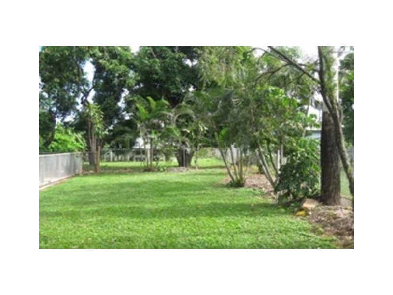 50 Hughes Street, Hermit Park QLD 4812