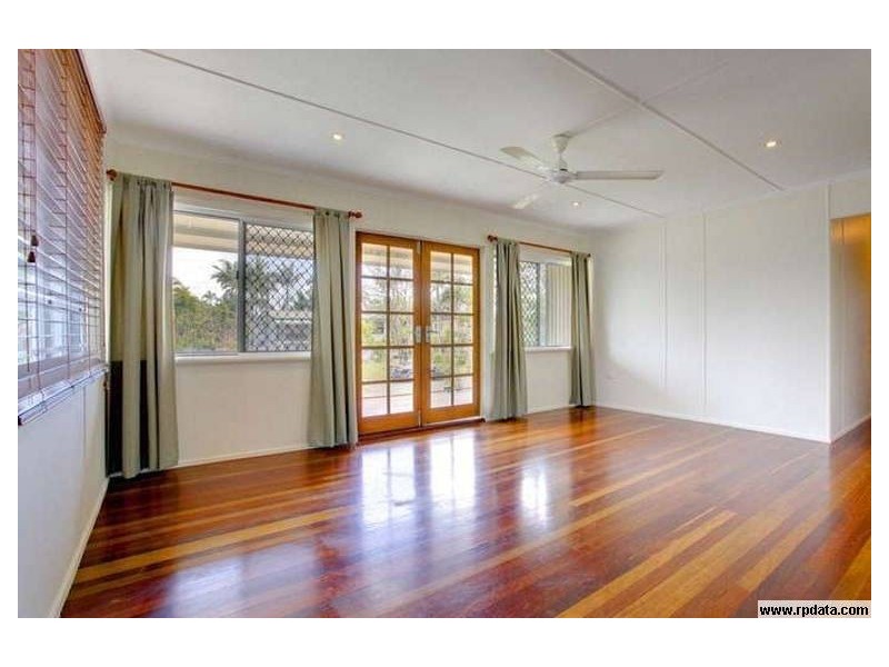 36 Poinciana Street, Cranbrook QLD 4814