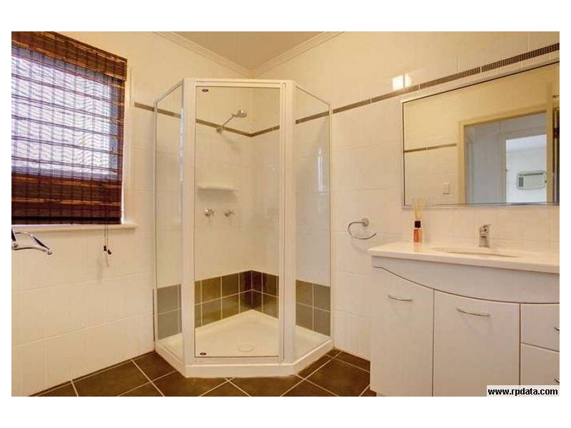 36 Poinciana Street, Cranbrook QLD 4814