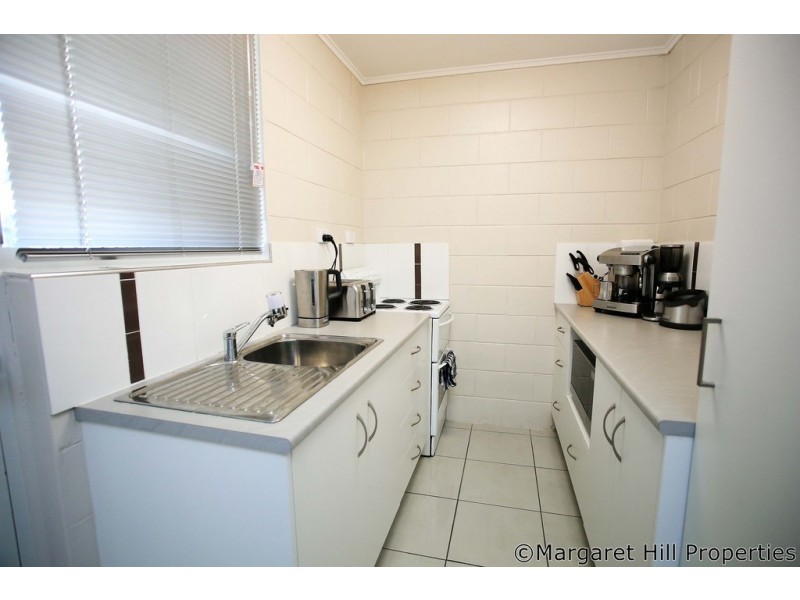 22 Palmerston Street, Pimlico QLD 4812